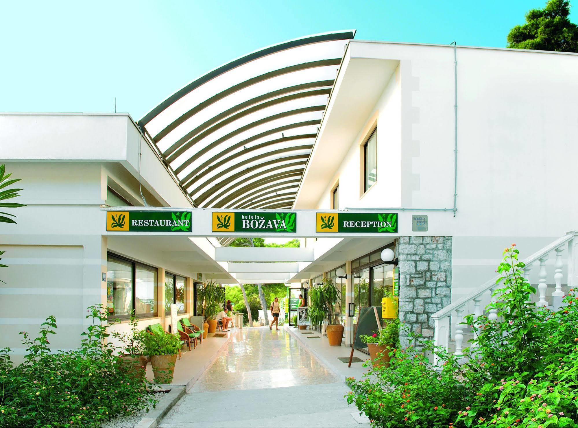 Hotel Lavanda โบชาวา ภายนอก รูปภาพ